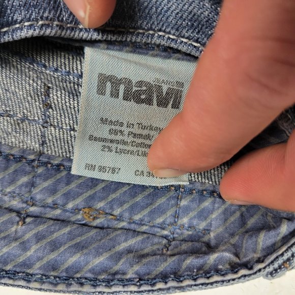 (Up To 50% Off SALE) Mavi Cut Off Raw Hem Denim Shorts - Picture 3 of 4